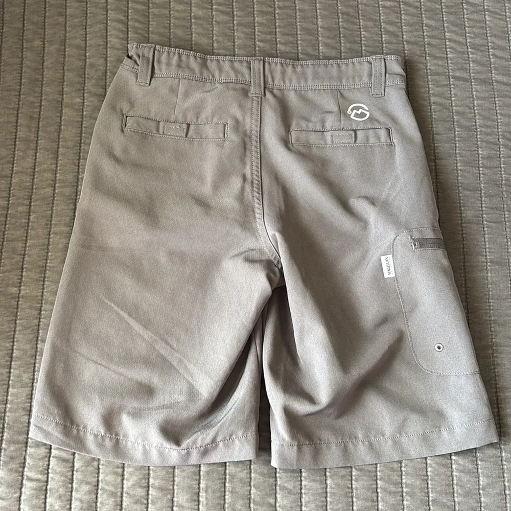 Magellan Boys Fish Gear Gray Shorts Size 10